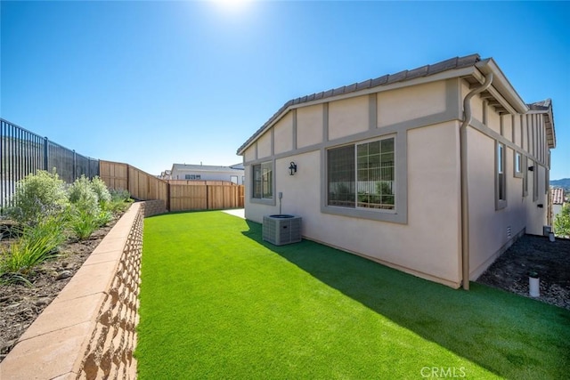 4140 Hillside Dr, San Luis Obispo, CA 93401 - back of property featuring stucco siding and central air condition unit