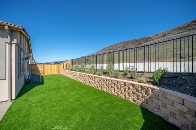4140 Hillside Dr, San Luis Obispo, CA 93401 - view of yard featuring central AC unit and a mountain view