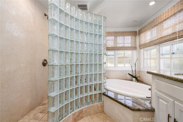 426 Ultimo Ave, Long Beach, CA 90814 - full bath featuring walk in shower and a garden tub