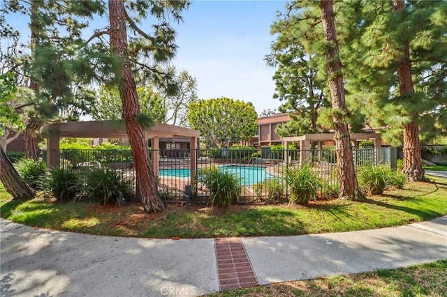 4515 Alla Rd Unit 2, Marina Del Rey, CA 90292 - community pool with fence