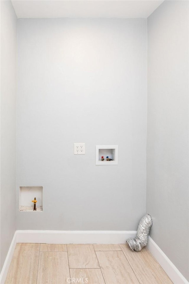 4401 La Clede Ave, Los Angeles, CA 90039 - clothes washing area featuring hookup for a washing machine and baseboards