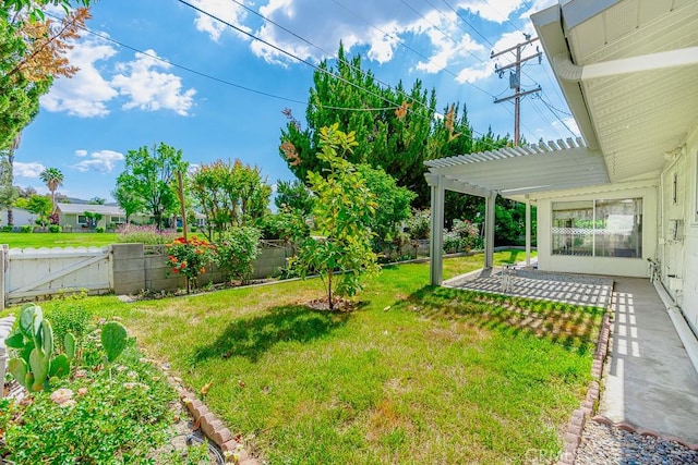 43451 Briercliff Dr, Hemet, CA 92544 - view of yard featuring a patio area, a pergola, and a gate