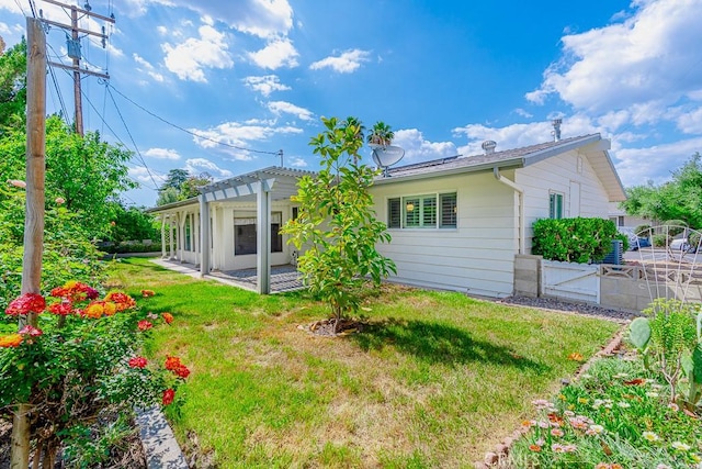 43451 Briercliff Dr, Hemet, CA 92544 - back of property featuring a patio area, a pergola, and a yard