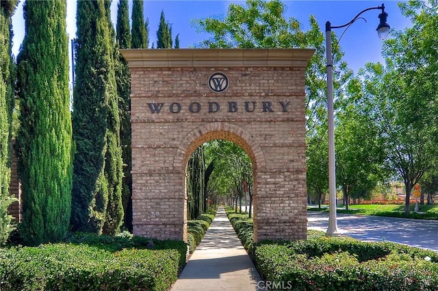 21 Fanpalm, Irvine, CA 92620 - view of home's community