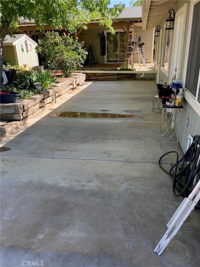 56695 Cain Rd, Anza, CA 92539 - view of patio