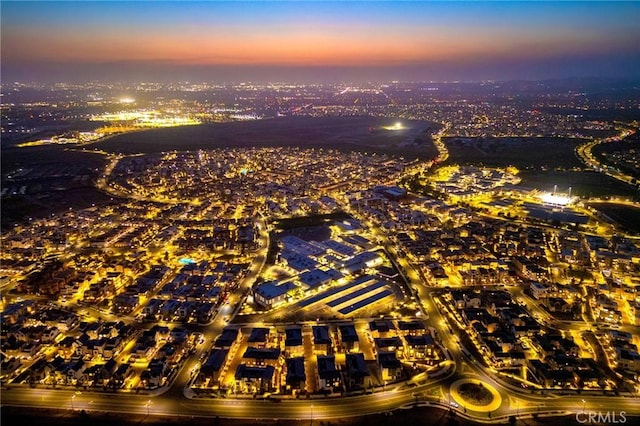 view of aerial view at dusk
