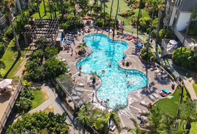 drone / aerial view of a pool