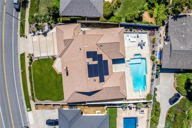 618 E Sunset Dr N, Redlands, CA 92373 - bird's eye view of a pool area