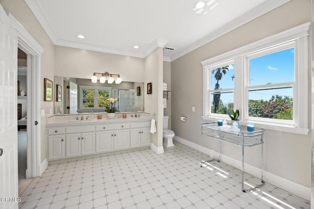 260 W Carter Ave, Sierra Madre, CA 91024 - full bath with tile patterned floors, healthy amount of natural light, toilet, baseboards, and crown molding