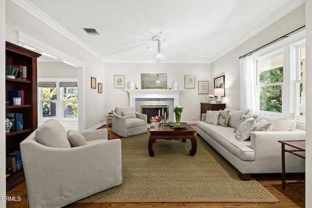 260 W Carter Ave, Sierra Madre, CA 91024 - living room with plenty of natural light, a premium fireplace, crown molding, wood finished floors, and recessed lighting