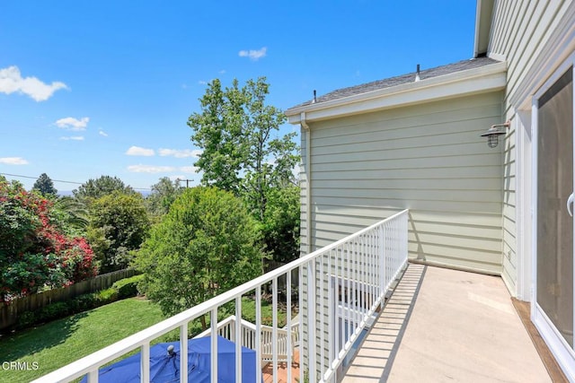 260 W Carter Ave, Sierra Madre, CA 91024 - view of balcony