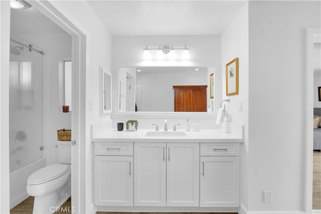 5314 E 4th St, Long Beach, CA 90814 - bathroom featuring vanity and shower / tub combination