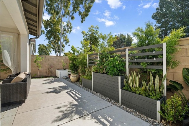26288 Meadow Dr, San Juan Capistrano, CA 92675 - fenced backyard featuring a patio