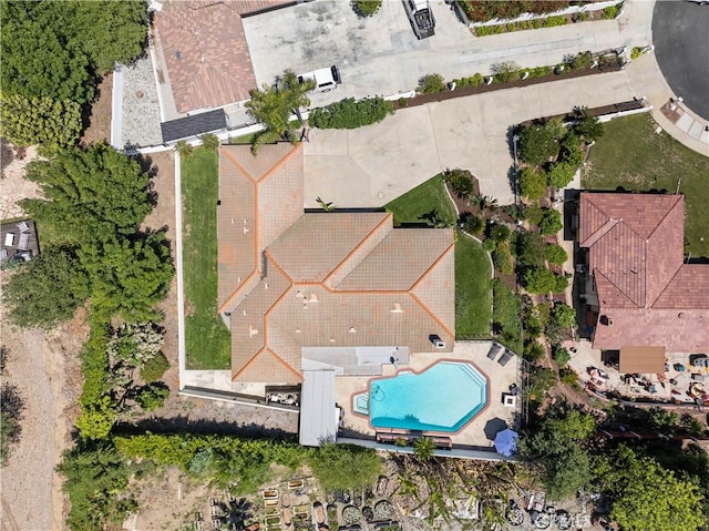 2485 San Mateo Dr, Upland, CA 91784 - bird's eye view of a pool