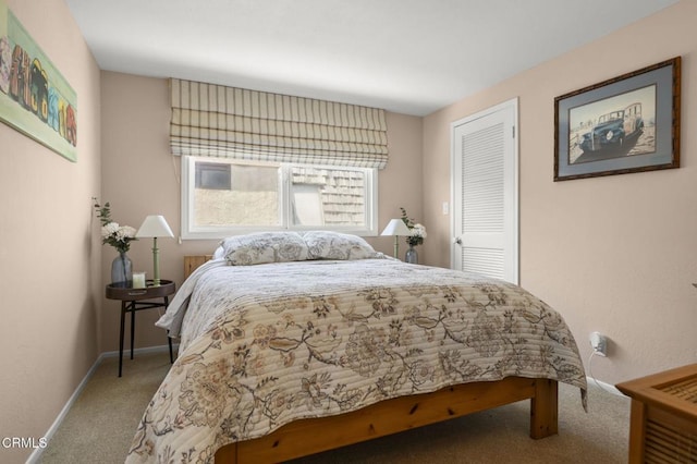 325 Ocean Dr, Oxnard, CA 93035 - carpeted bedroom featuring baseboards and a closet