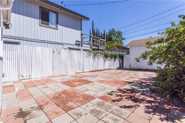 22152 Schoolcraft St, Canoga Park, CA 91303 - photo 5
