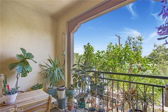 2651 W Lincoln Ave Unit 40, Anaheim, CA 92801 - view of balcony