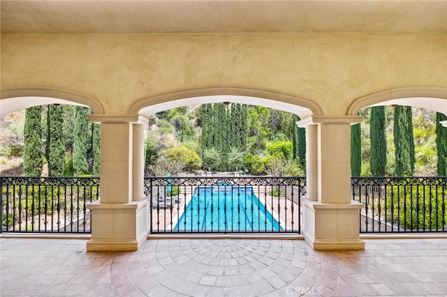 328 N Terrace View Dr, Monrovia, CA 91016 - view of gate
