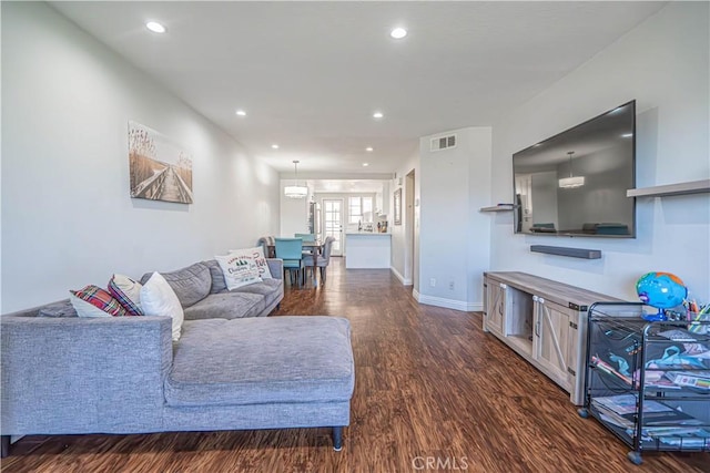 18111 Erik Ct Unit 445, Canyon Country, CA 91387 - living area featuring wood finished floors, baseboards, and recessed lighting