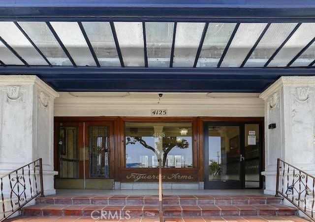 4125 S Figueroa St Unit 101, Los Angeles, CA 90037 - photo 1