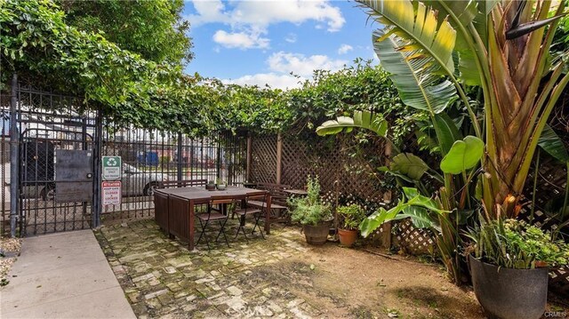 4125 S Figueroa St Unit 101, Los Angeles, CA 90037 - photo 24
