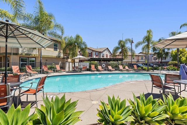 1514 Crown Ln Unit 1, Chula Vista, CA 91915 - community pool featuring a patio and a residential view