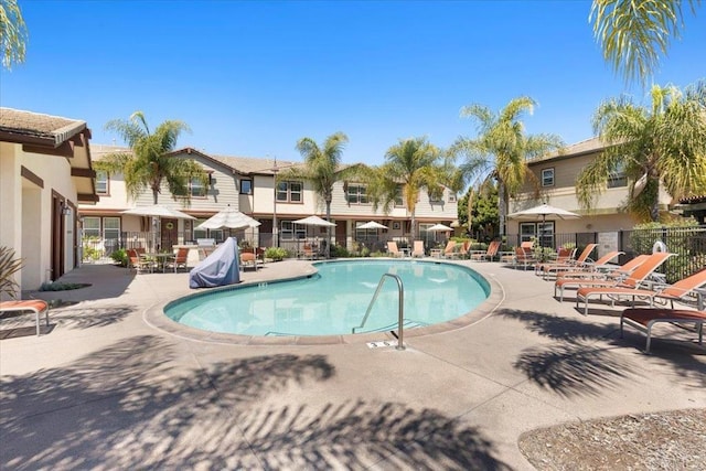 1514 Crown Ln Unit 1, Chula Vista, CA 91915 - community pool featuring a patio area and a residential view