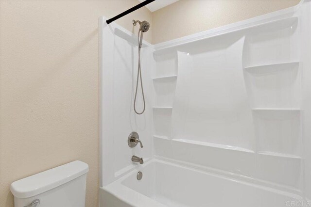 1514 Crown Ln Unit 1, Chula Vista, CA 91915 - bathroom with shower / tub combination and toilet