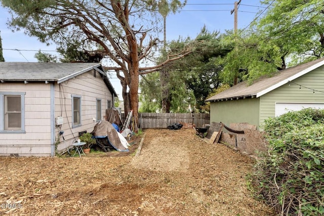 1540 Whitefield Rd, Pasadena, CA 91104 - view of yard featuring fence
