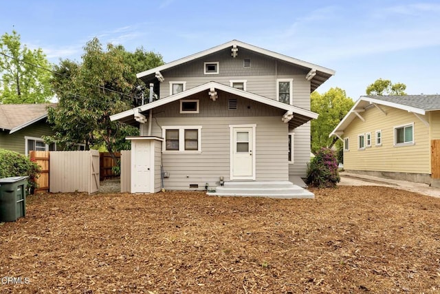 1540 Whitefield Rd, Pasadena, CA 91104 - back of house with fence