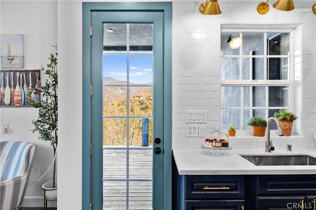 791 Cypress Rd, Lake Arrowhead, CA 92321 - entryway featuring a sink