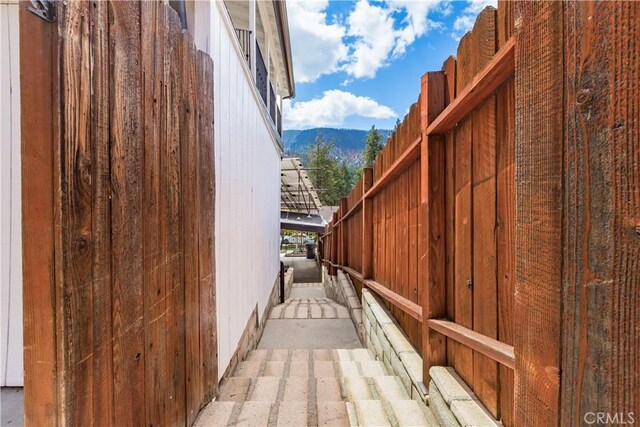 1054 Yellowstone Dr, Wrightwood, CA 92397 - photo 27