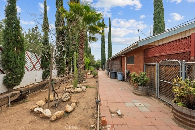 32923 Tindall Ave, Acton, CA 93510 - view of side of property with fence