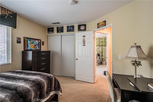 15108 Lighthouse Ln, Lake Elsinore, CA 92530 - bedroom with light carpet and a closet