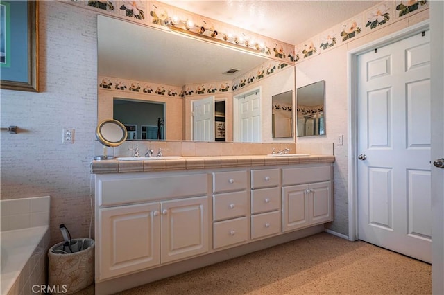15108 Lighthouse Ln, Lake Elsinore, CA 92530 - full bath with double vanity and a relaxing tiled tub