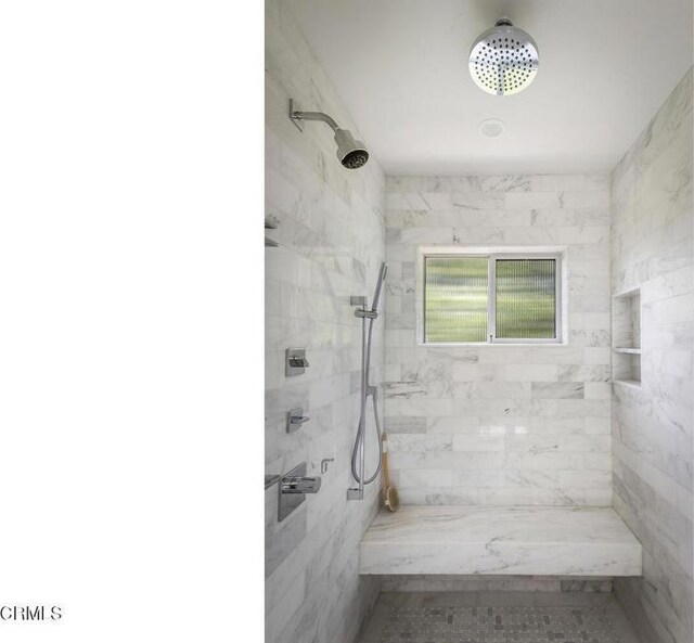 5109 Redwillow Ln, La Canada Flintridge, CA 91011 - full bath with a tile shower