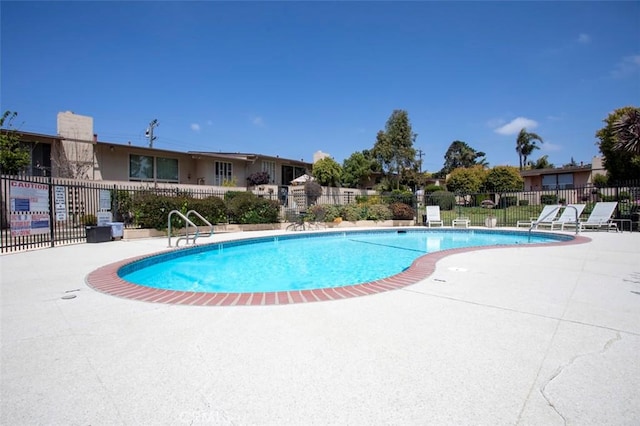 715 S Bradley Rd Unit 14, Santa Maria, CA 93454 - community pool with fence and a patio area