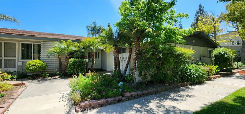 522 Calle Aragon Unit B, Laguna Woods, CA 92637 - view of front of property