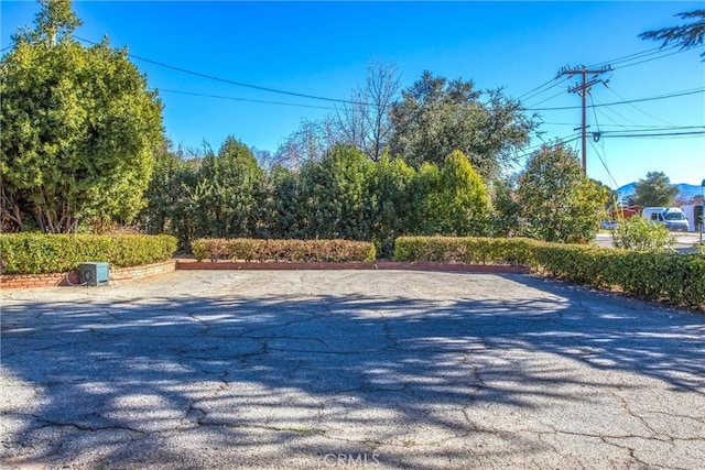 9249 Avenida Miravilla, Cherry Valley, CA 92223 - photo 46