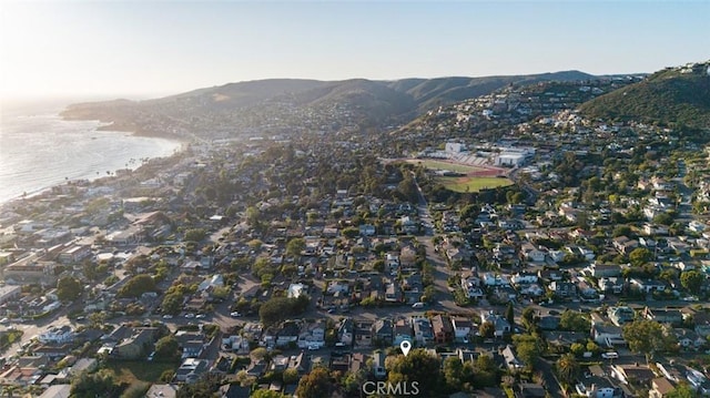 565 Lombardy Ln, Laguna Beach, CA 92651 - view of mountain backdrop