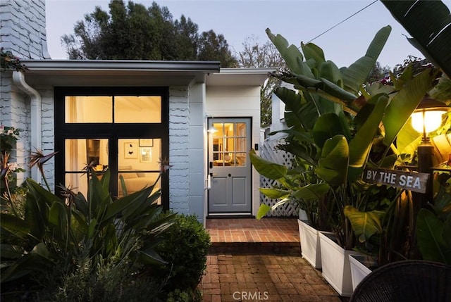 565 Lombardy Ln, Laguna Beach, CA 92651 - doorway to property