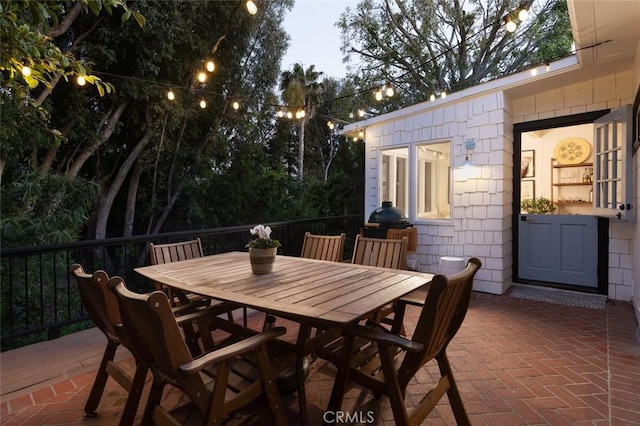 565 Lombardy Ln, Laguna Beach, CA 92651 - view of patio