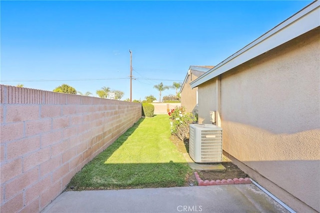 10300 Miranda Ave, Buena Park, CA 90620 - view of yard featuring central AC unit