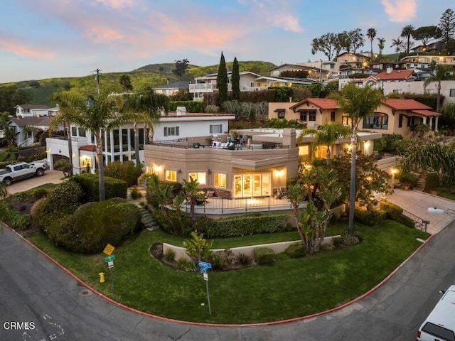 307 Artemesia Ave, Ventura, CA 93001 - view of front of property featuring a residential view and a front lawn