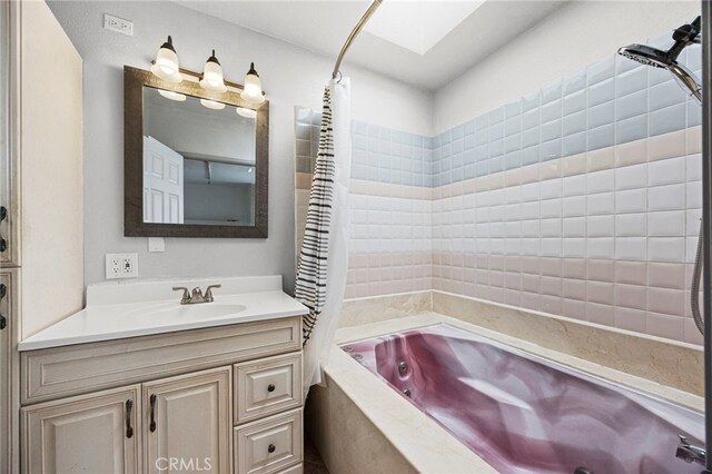 10441 La Mirada Blvd, Whittier, CA 90604 - full bath with vanity