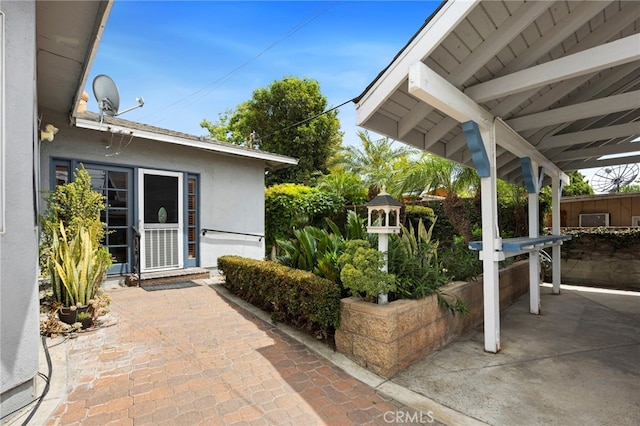 10441 La Mirada Blvd, Whittier, CA 90604 - view of patio / terrace featuring fence and a gazebo
