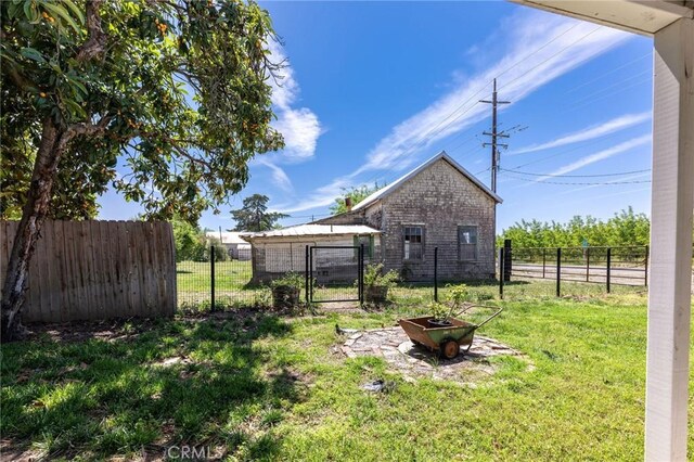3080 State Highway 45, Glenn, CA 95943 - view of yard with a gate