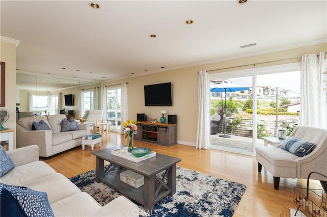 379 Camino, San Clemente, San Clemente, CA 92672 - living room with ornamental molding, light wood finished floors, recessed lighting, and baseboards