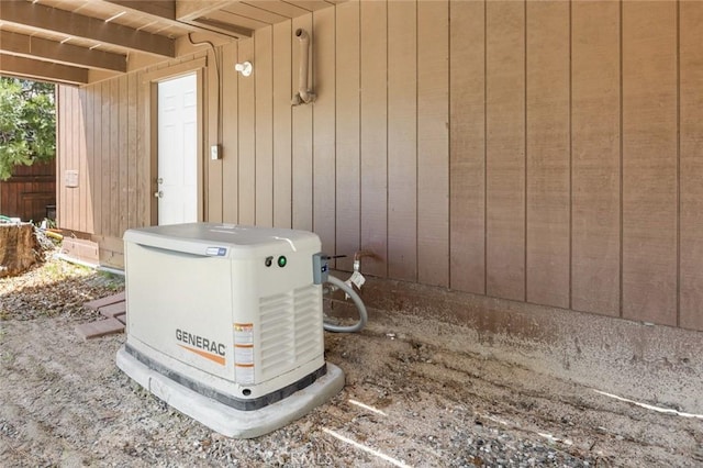 32947 Squirrel Ln, Arrowbear, CA 92308 - exterior view of a power unit
