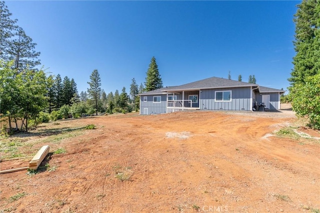 5122 Feather Rock Ct, Paradise, CA 95969 - view of front of property featuring board and batten siding